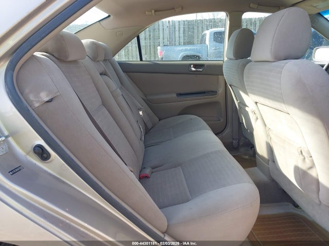 Toyota Camry Le