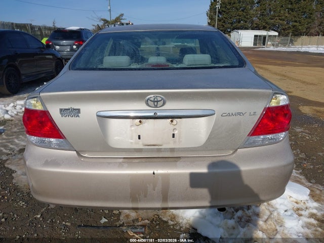 Toyota Camry Le