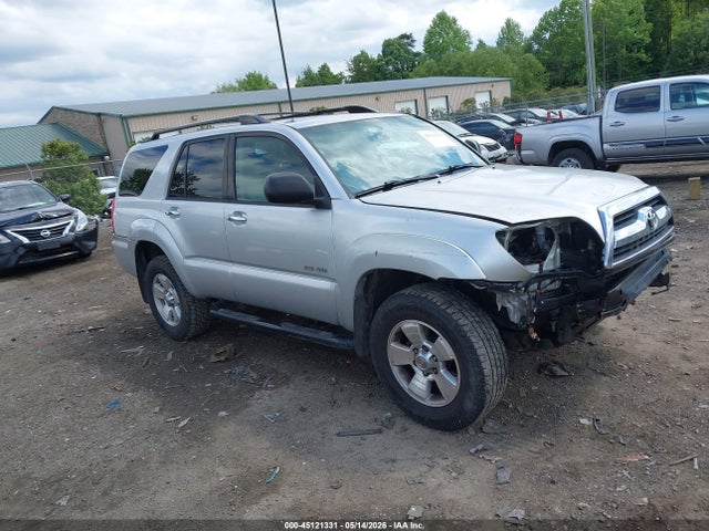 Salvage Toyota 4Runner Image