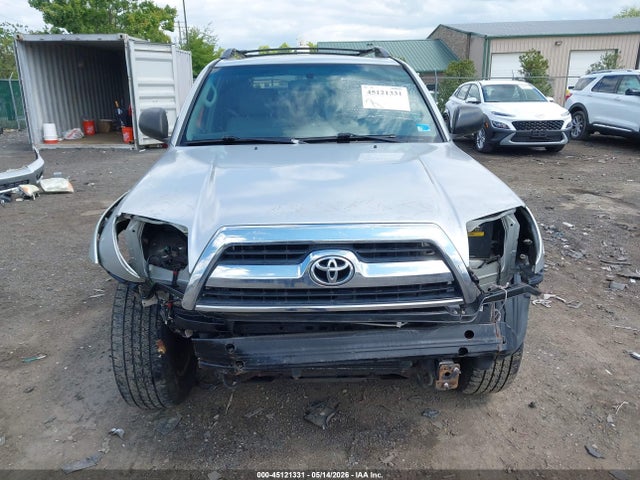 Toyota 4Runner Sr5