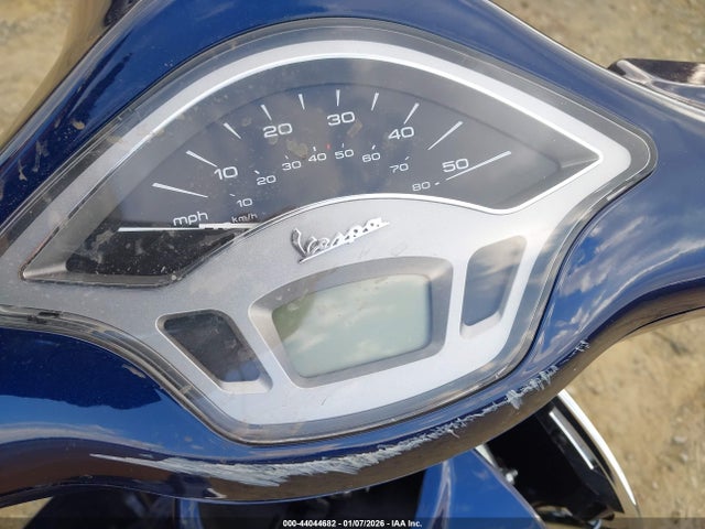 Vespa Primavera Sprint 50