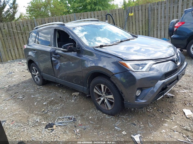 Salvage Toyota RAV4 Image
