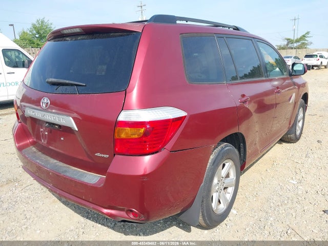 Toyota Highlander Base V6