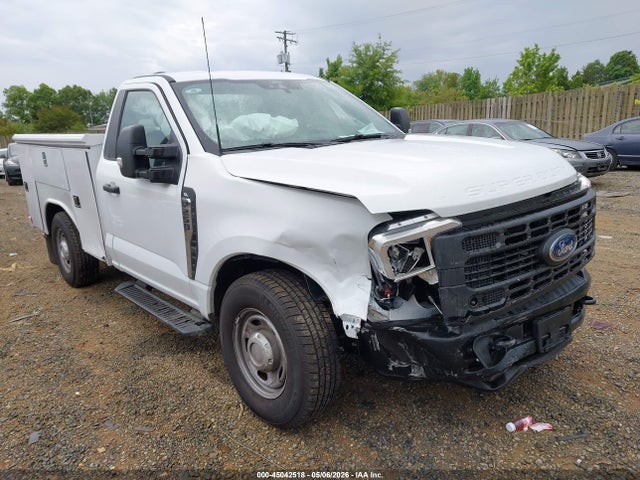 Salvage Ford F-250 Image