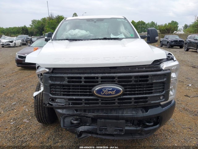 Ford F-250 Xl