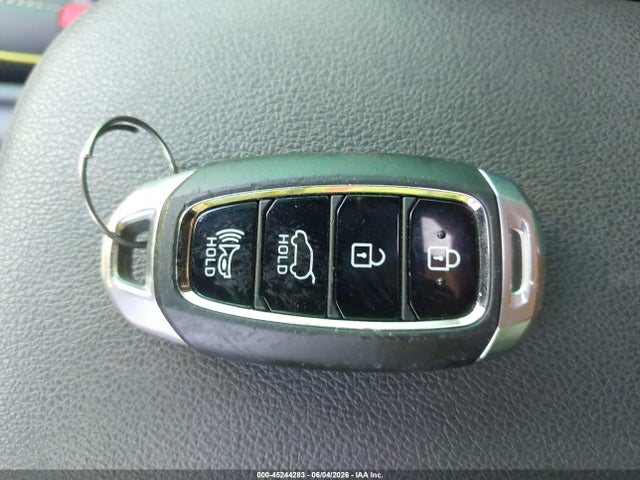 Hyundai KONA Limited
