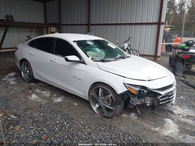 Salvage Chevrolet Malibu Image