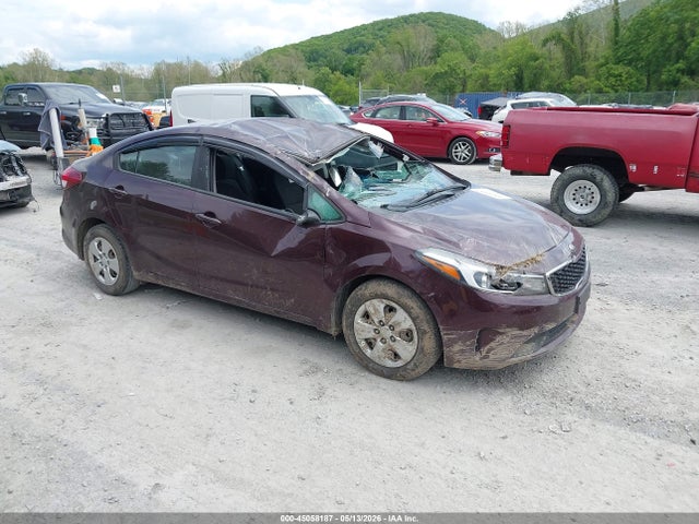 Salvage Kia Forte Image