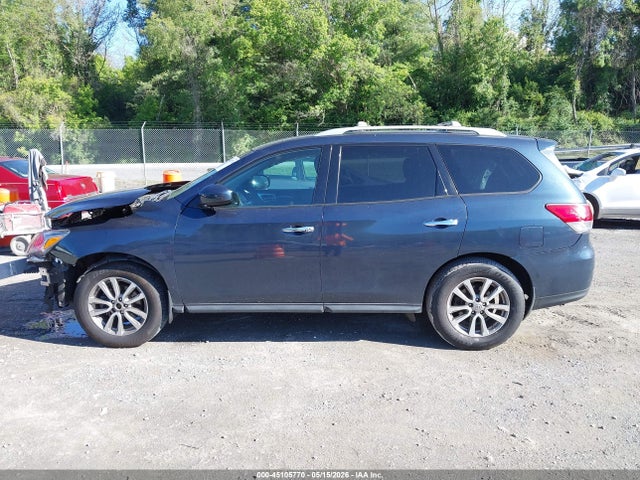Nissan Pathfinder S