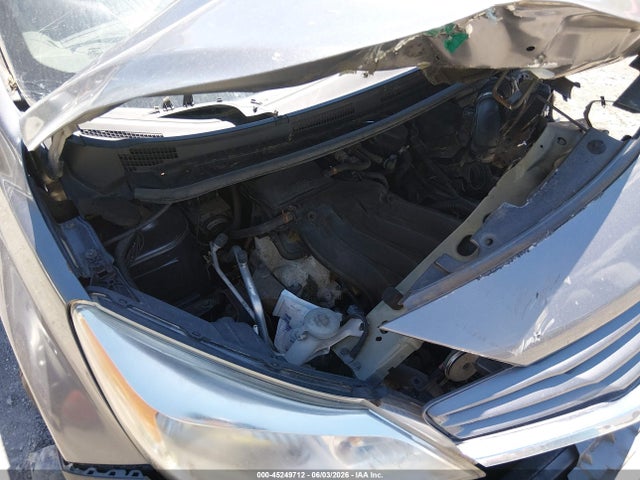 Nissan Versa Sv