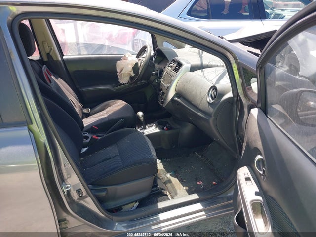 Nissan Versa Sv