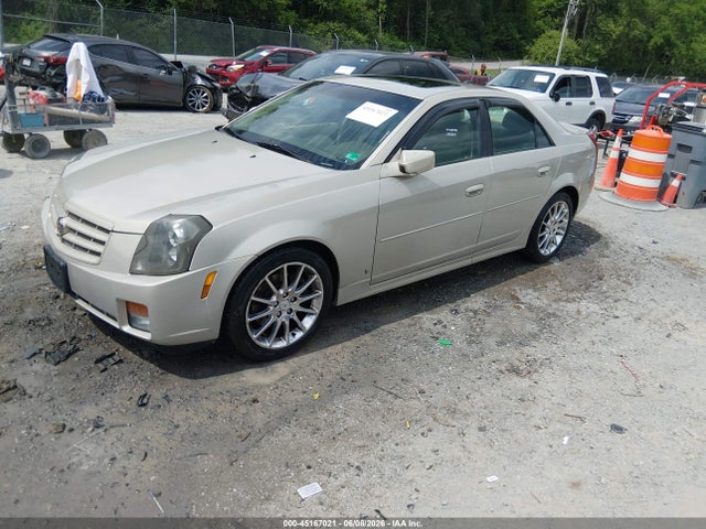 Cadillac CTS Standard