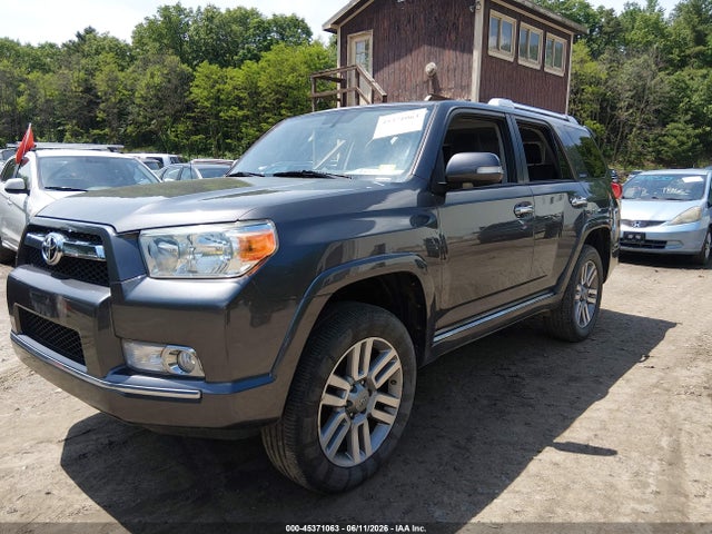 Toyota 4Runner Limited V6