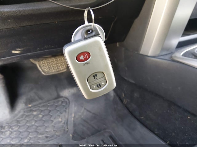 Toyota 4Runner Limited V6