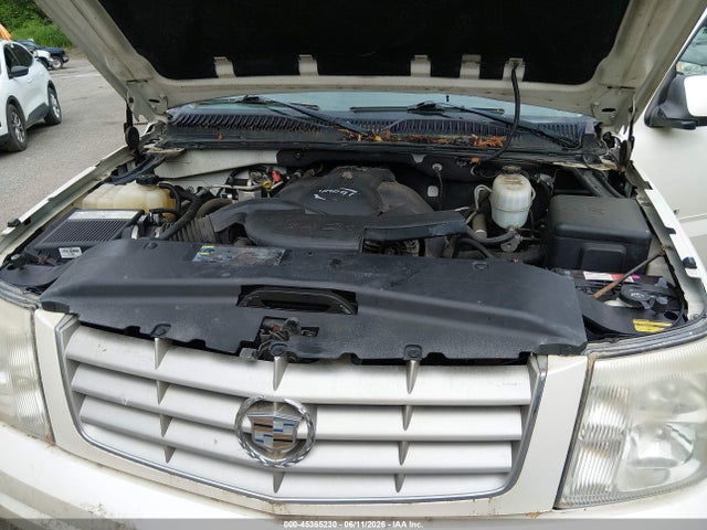 Cadillac Escalade Standard