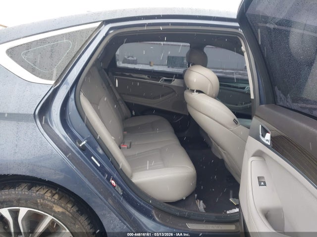 Hyundai Genesis 3.8