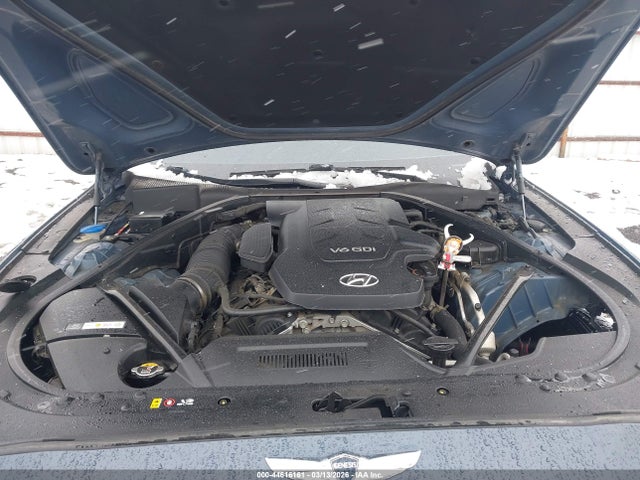Hyundai Genesis 3.8
