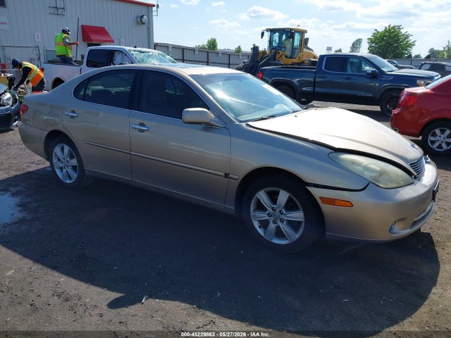 Salvage Lexus Es Image