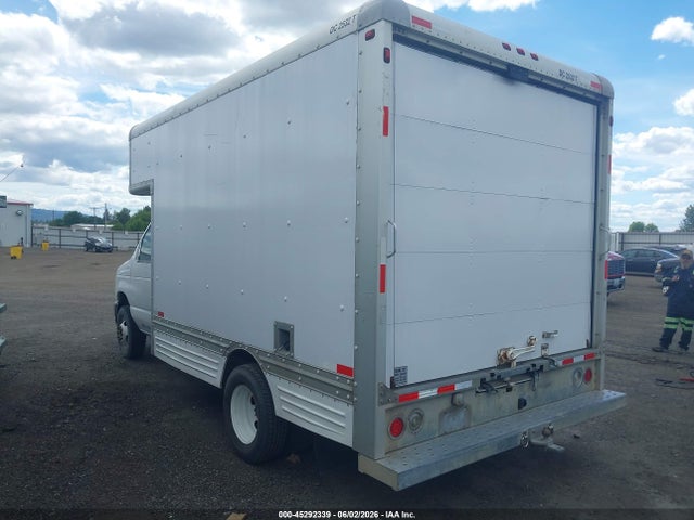 Ford E-450