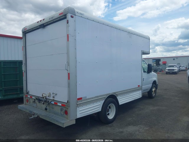 Ford E-450