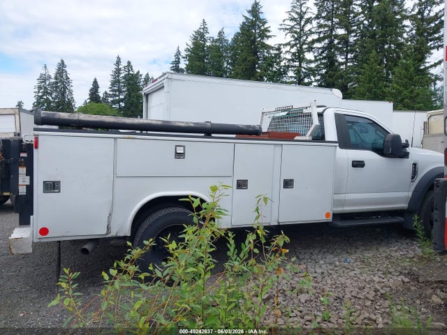 Ford F-450 Xl