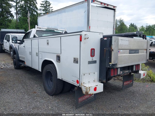 Ford F-450 Xl