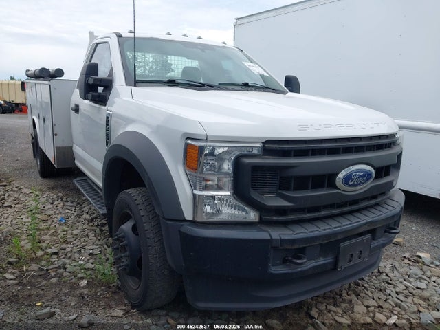 Salvage Ford F-450 Image