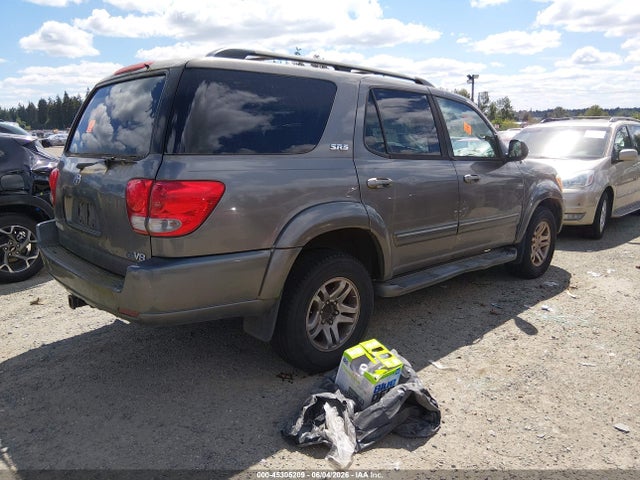 Toyota Sequoia Sr5 V8