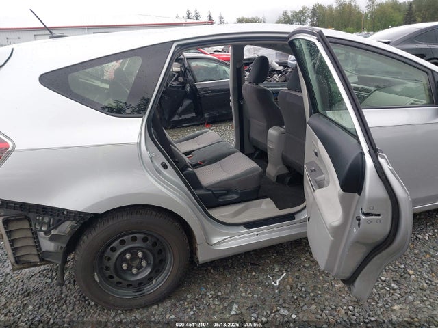 Toyota Prius v Three