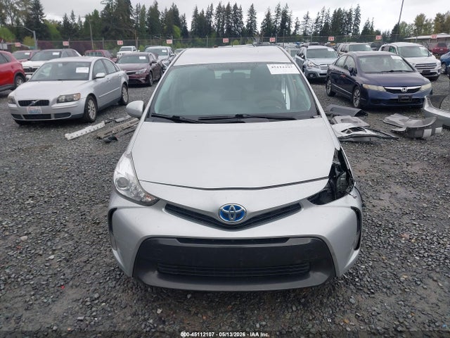 Toyota Prius v Three