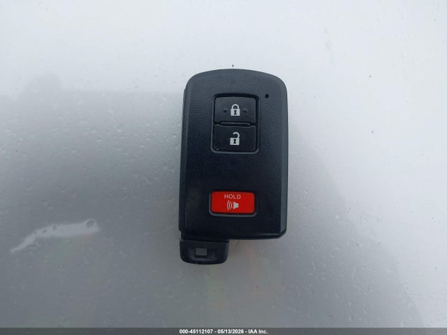 Toyota Prius v Three