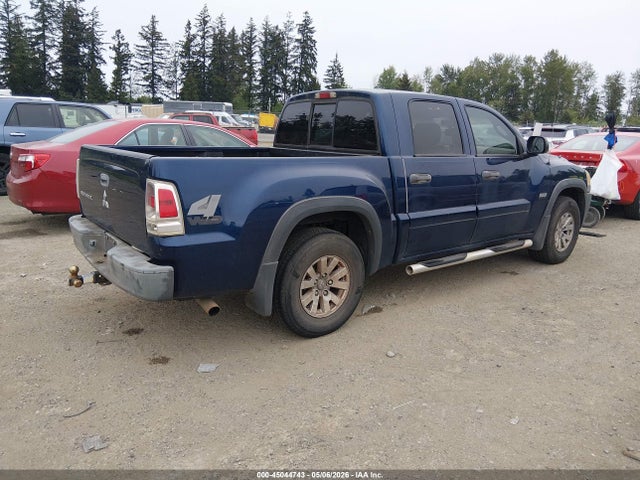 Mitsubishi Raider Duro Cross V6