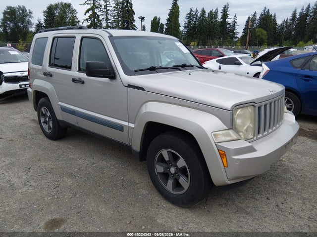 Salvage Jeep Liberty Image