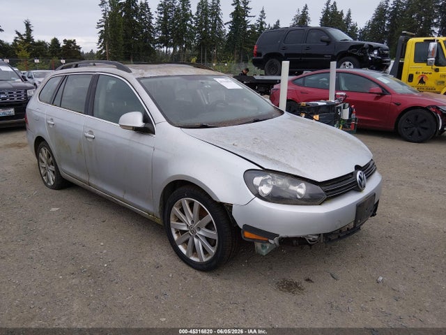 Salvage Volkswagen Jetta Image