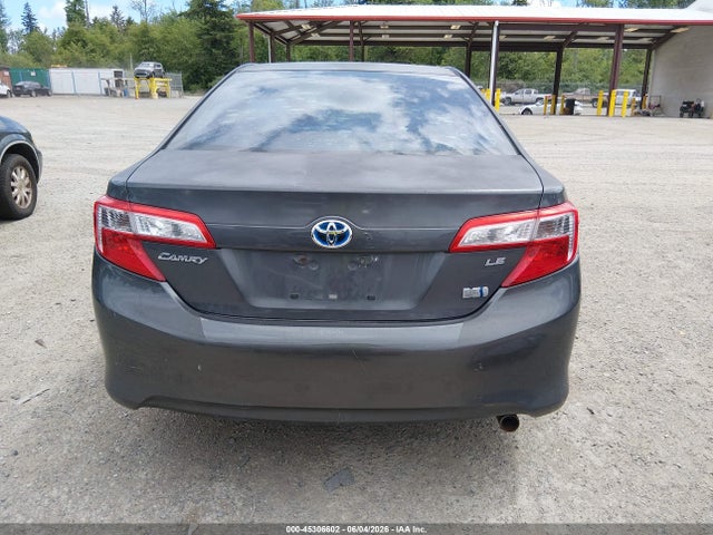 Toyota Camry Le