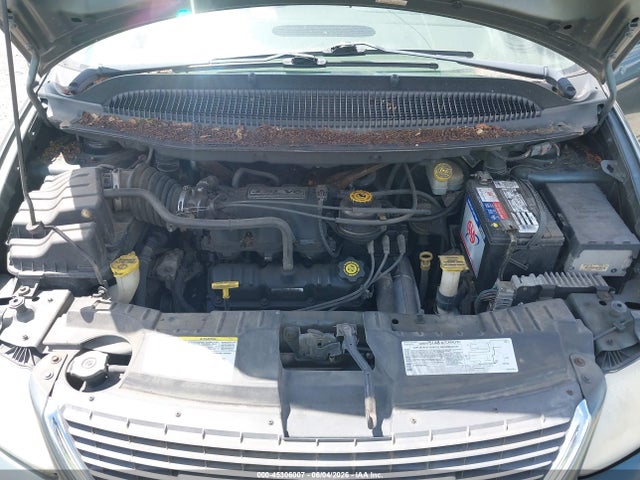 Chrysler Town & Country Lxi