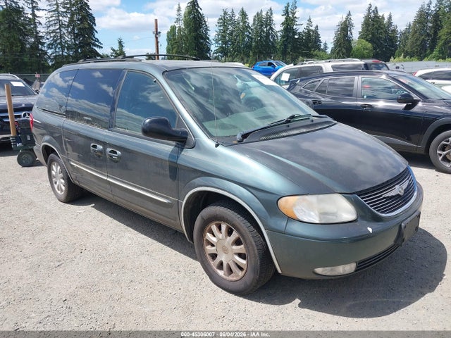 Salvage Chrysler Town & Country Image