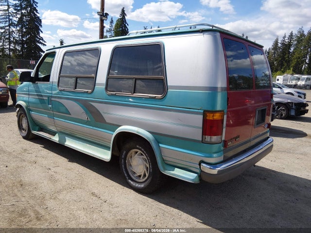 Ford Econoline E150 Van