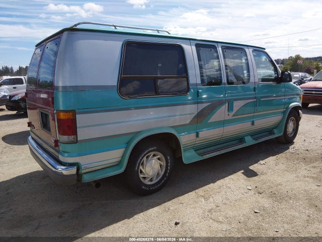 Ford Econoline E150 Van