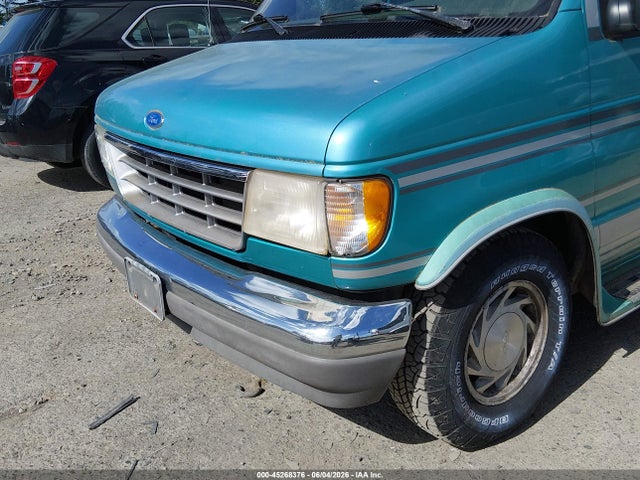 Ford Econoline E150 Van