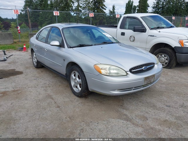 Salvage Ford Taurus Image