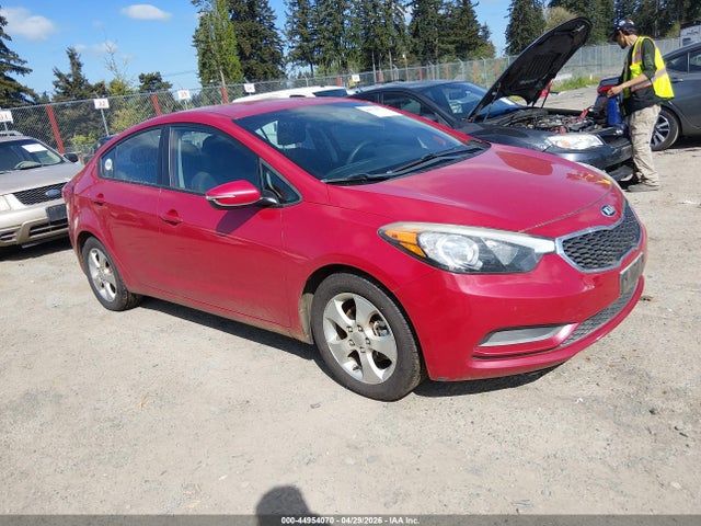 Salvage Kia Forte Image