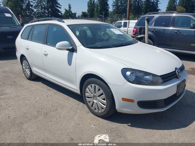 Salvage Volkswagen Jetta Image