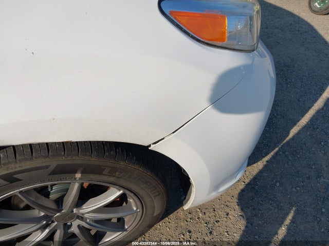Toyota Sienna Le 7 Passenger