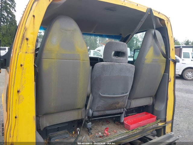 General Motors Savana Cutaway Work Van