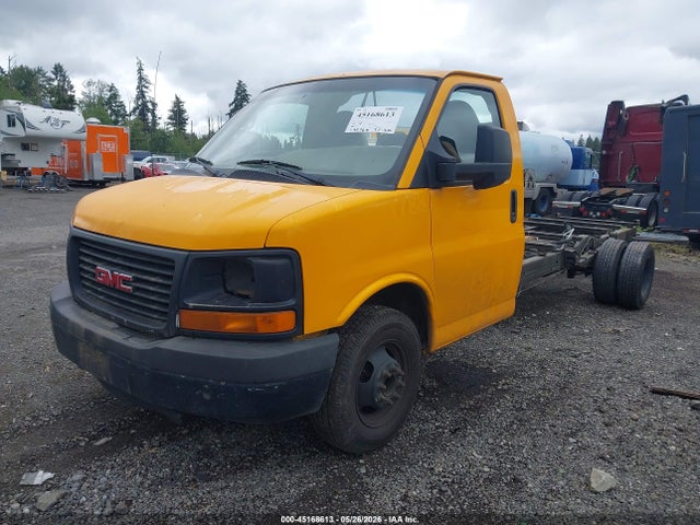General Motors Savana Cutaway Work Van