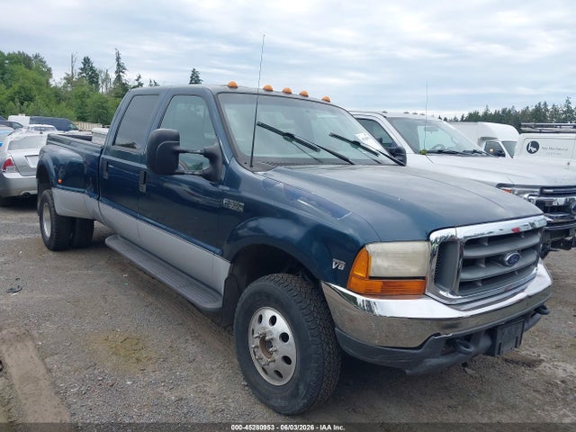 Salvage Ford F-350 Image