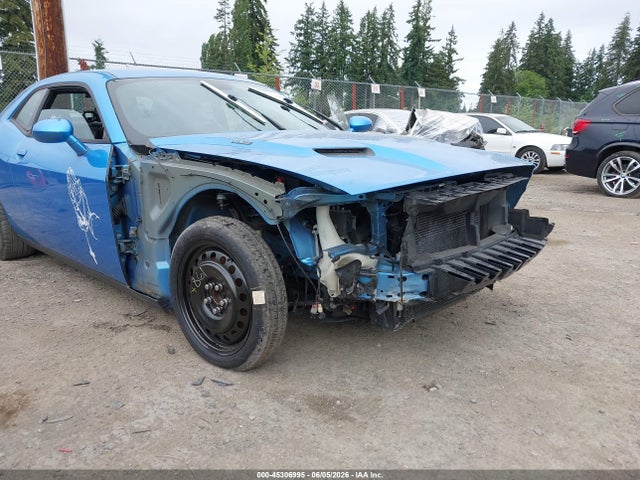 Dodge Challenger