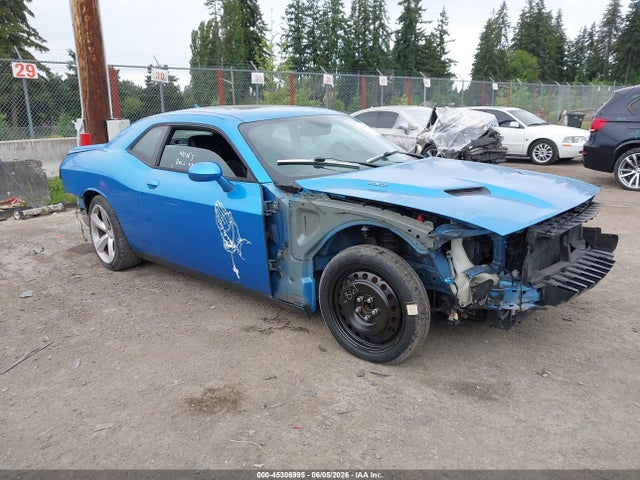 Salvage Dodge Challenger Image