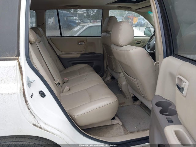 Toyota Highlander Sport V6